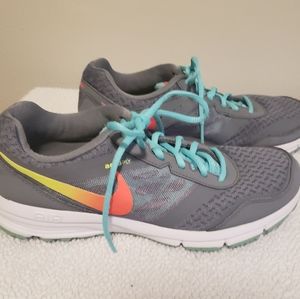 Nike Air Relentless 4